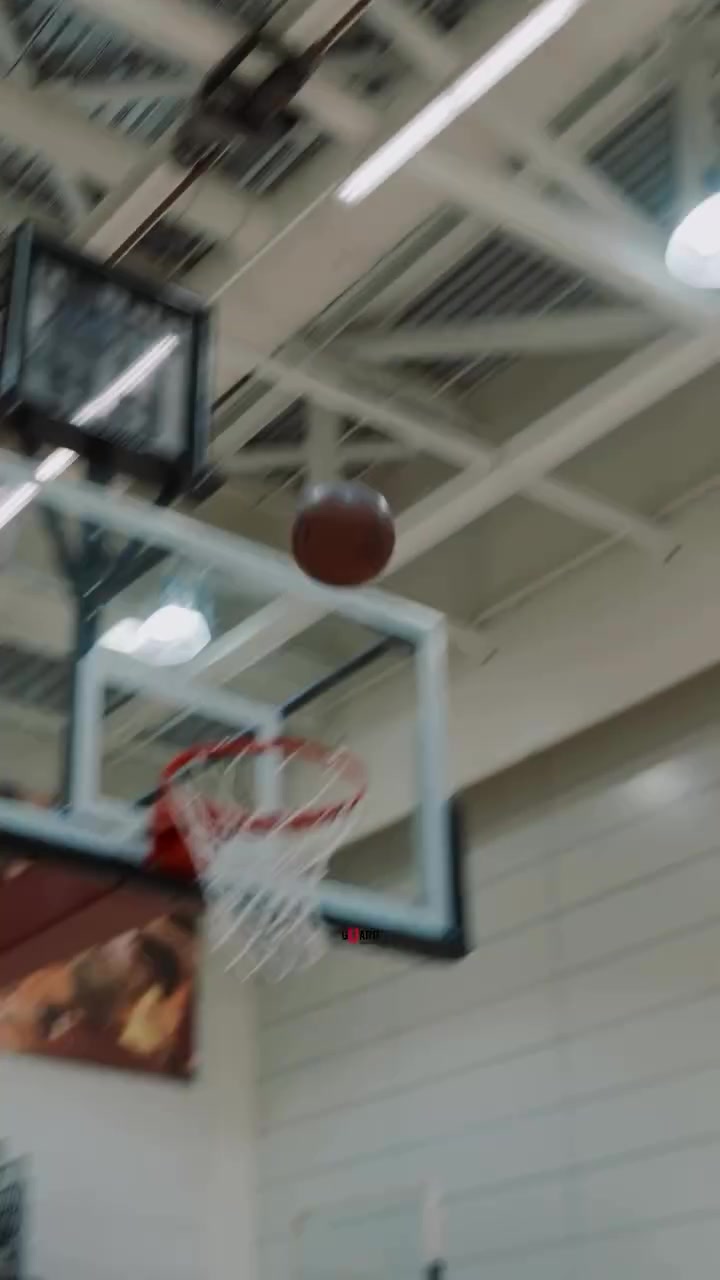 加强投射！训练师晒卡斯尔训练视频：苦练各角度的中远距离投篮